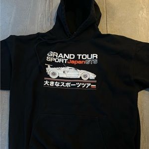 BRANDY MELVILLE JAPAN GRAND TOUR BLACK AND ORANGE HOODIE